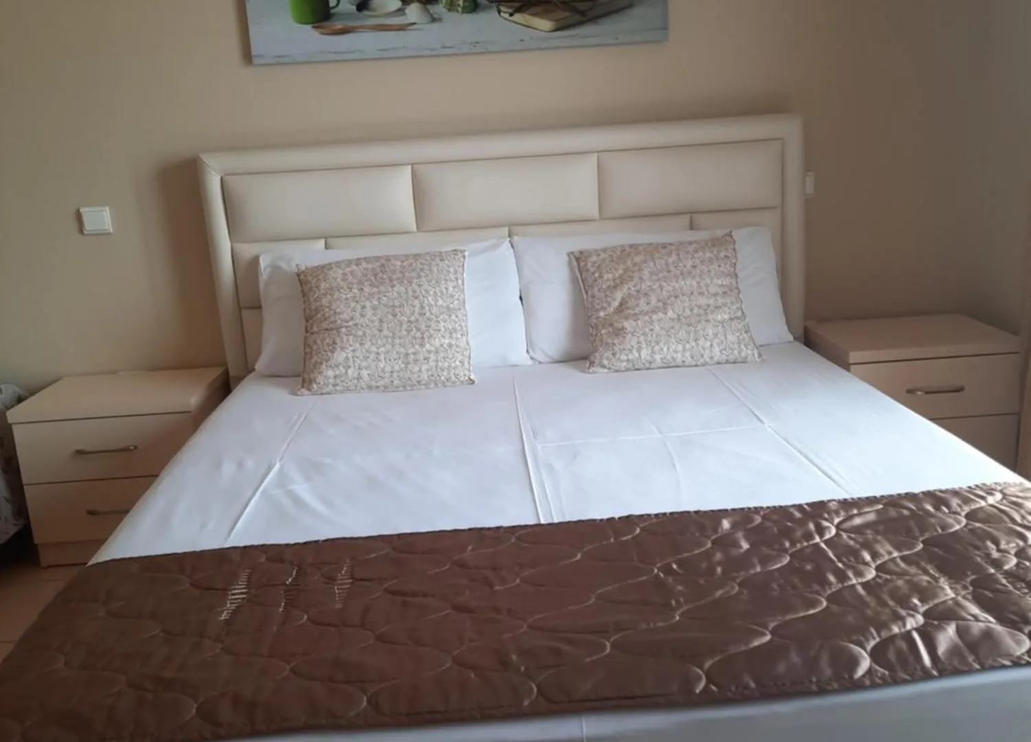 Avanda Room'S Dhermi Aparthotel